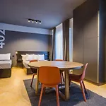 9 Line Hotel apartamentowy Milano Marittima