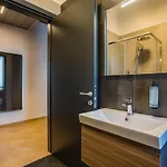 Hotel apartamentowy 9 Line