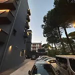 Hotel apartamentowy 9 Line