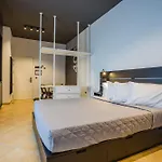Hotel apartamentowy 9 Line Milano Marittima