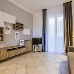 9 Line Hotel apartamentowy 4*