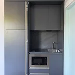 Hotel apartamentowy 9 Line 4*
