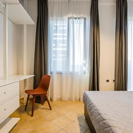 9 Line Milano Marittima