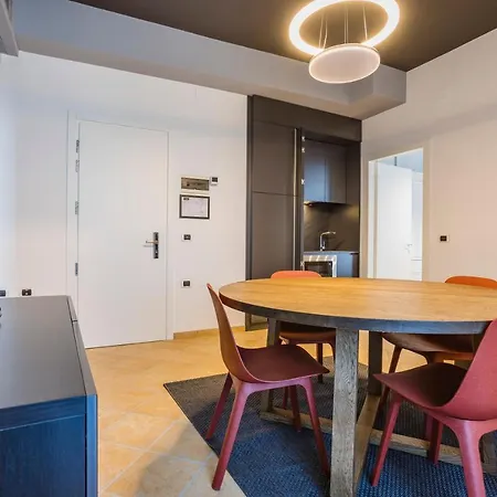 Apartmanhotel 9 Line 4*