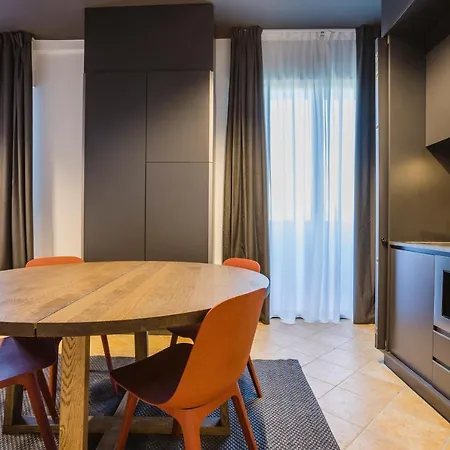 9 Line Apartmanhotel Milano Marittima