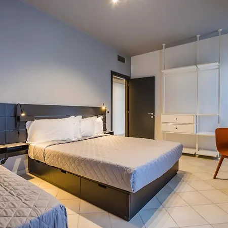 Apartmanhotel 9 Line 4*