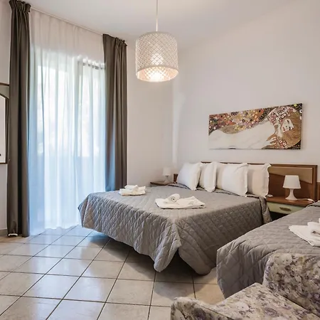 9 Line Milano Marittima