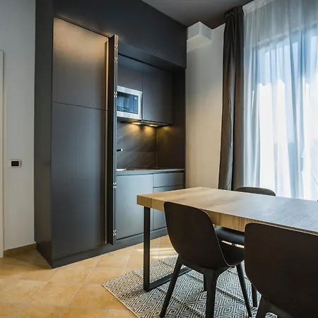 Aparthotel 9 Line 3*