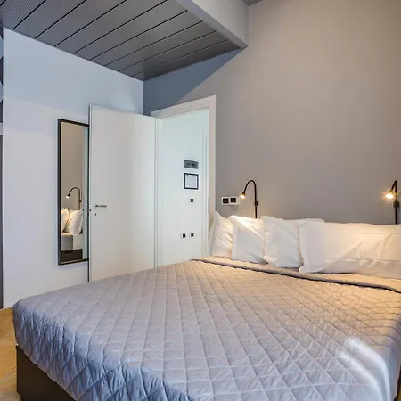 Aparthotel 9 Line