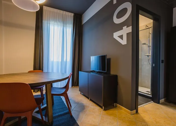 9 Line Aparthotel Milano Marittima